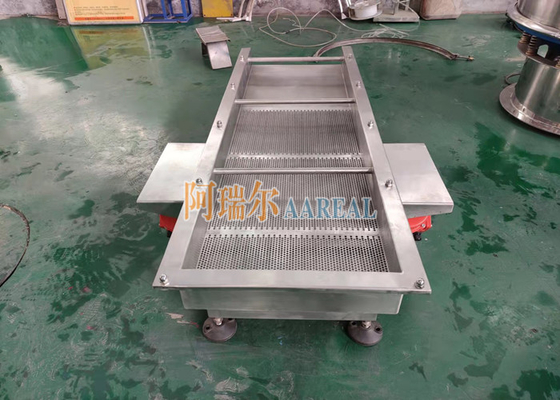 450*1500mm الصف الغذائي الفولاذ المقاوم للصدأ الشريطية الاهتزاز الشاشة للفول الصويا الأسود